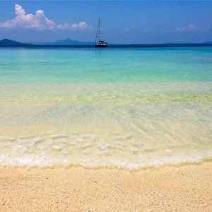 Kradan Beach Resort